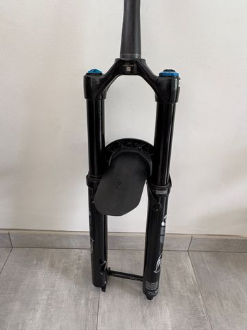 Brugt Fox Racing 38 Suspension Fork 2025 bike — billede 5 af 8