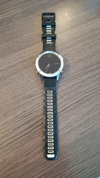 Used Garmin fenix 6 bike — image 2 of 3