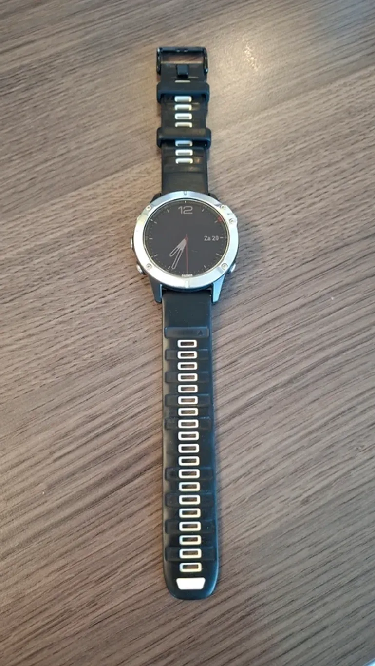 Used Garmin fenix 6 bike — image 2 of 3