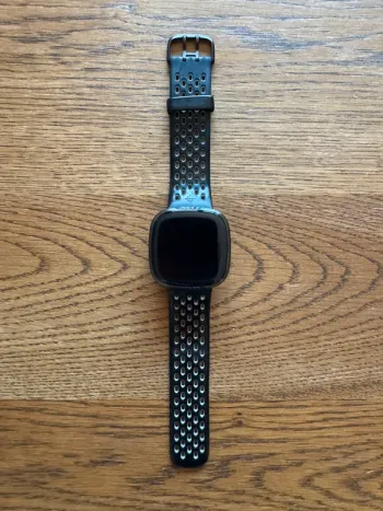 Fitbit Sense bike usato — immagine 5 di 10