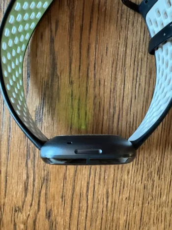Fitbit Sense bike usato — immagine 8 di 10