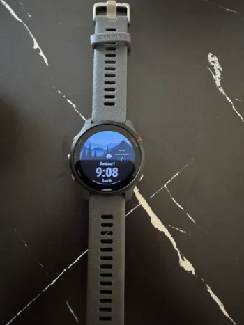 Used Garmin Forerunner 255 bike — image 3 of 5