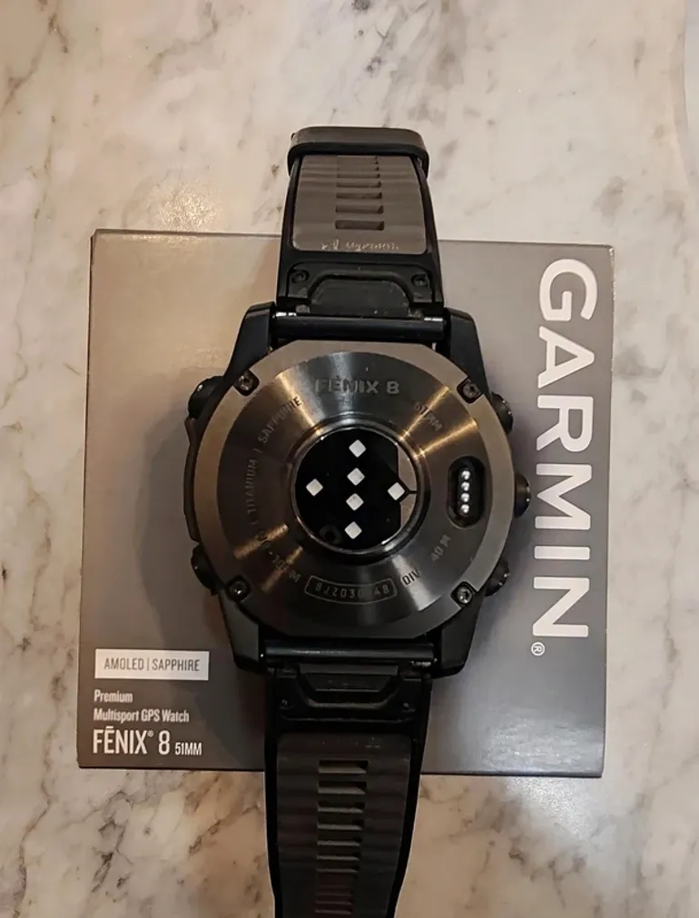 Garmin fenix 8 AMOLED 51mm bike d'occasion — image 2 sur 3
