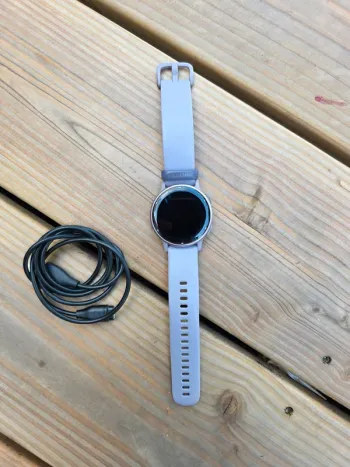 Used Garmin Vivoactive 5 bike