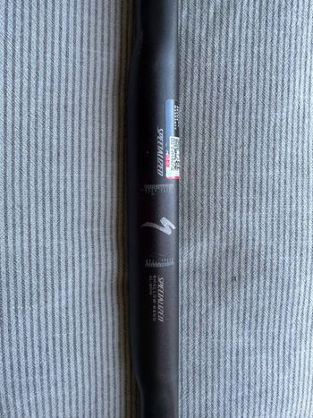 Used Specialized Expert Shallow Bend 2023 bike — image 3 of 4