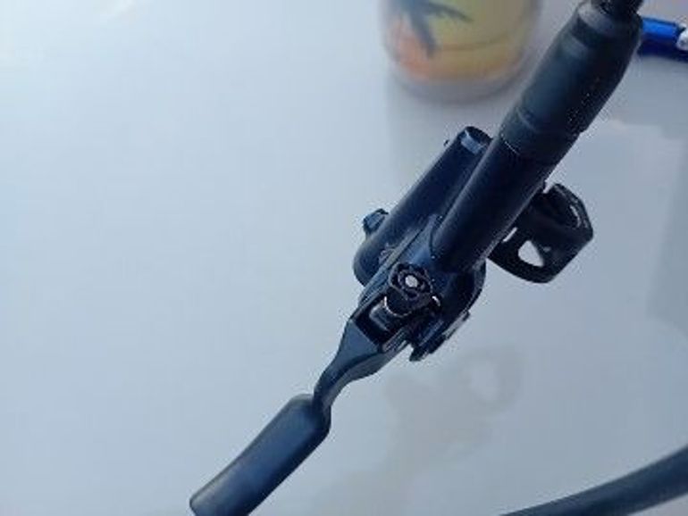 Used Shimano SLX 7100 Brakes bike — image 7 of 11