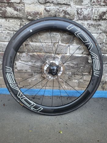 Used Roval Rapide CLX 64 Wheelset 2023 bike — image 7 of 9
