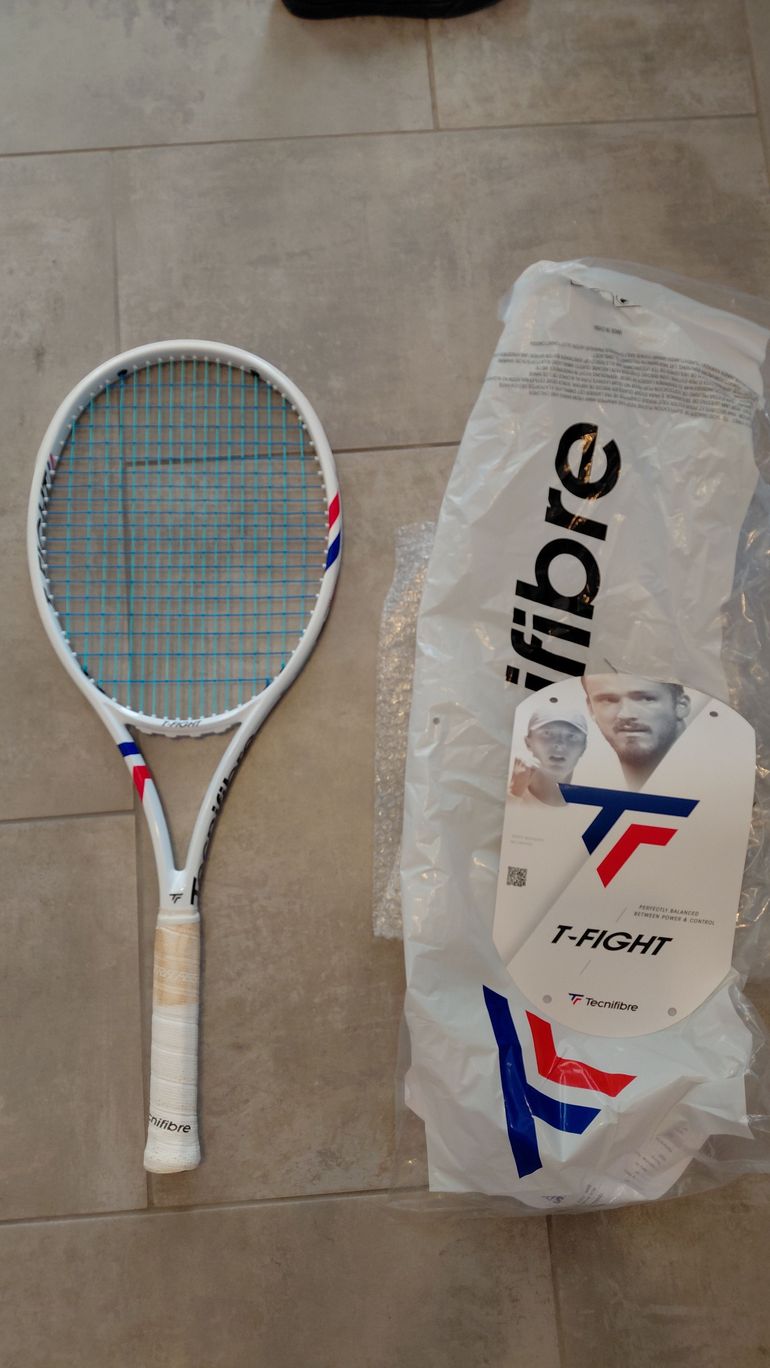 Używany Tecnifibre T-Fight 305S 18x19 2025 bike — zdjęcie 1 z 8