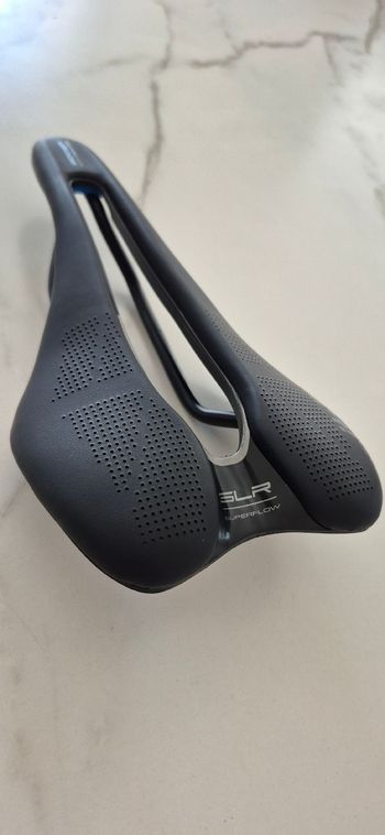 Used Selle Italia SLR Boost TM Superflow 2026 bike — image 4 of 8