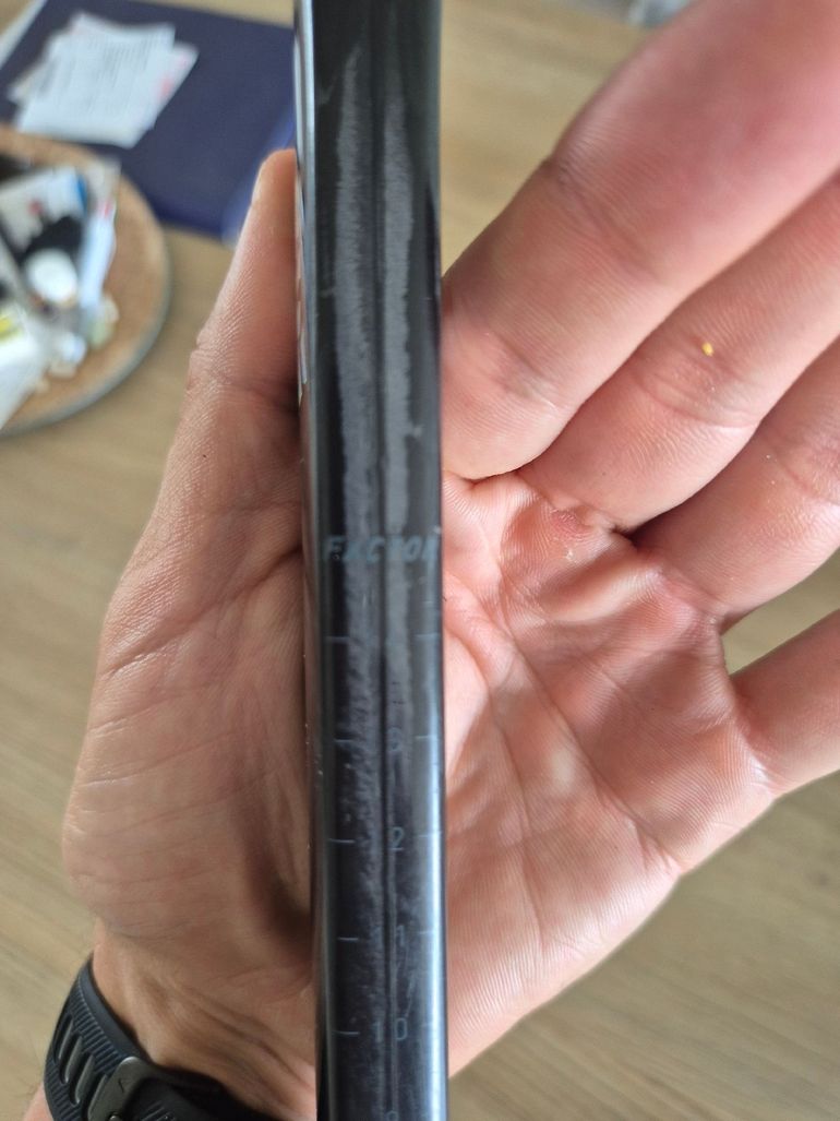 Used Factor Zadelpen met klemmen bike — image 2 of 6