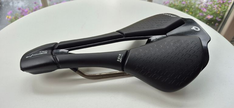 Used Prologo Scratch M5 Pas Wider T-irox HB 147mm 2025 bike — image 4 of 7