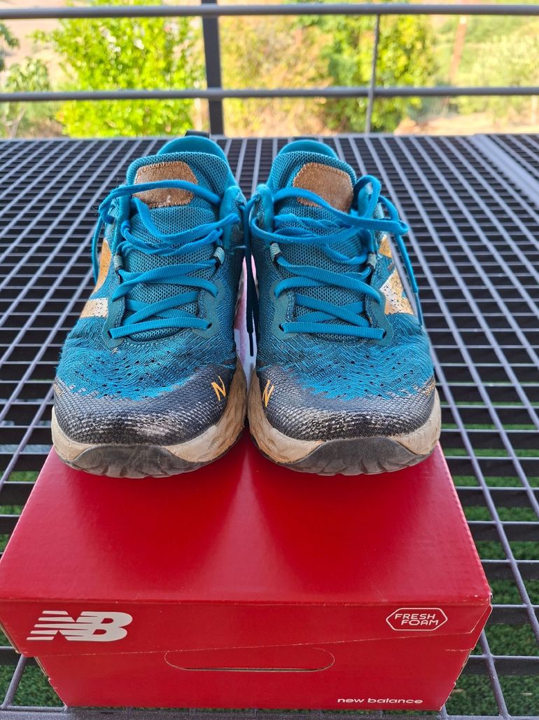 Used New Balance Fresh Foam X Hierro v9 bike — image 2 of 5
