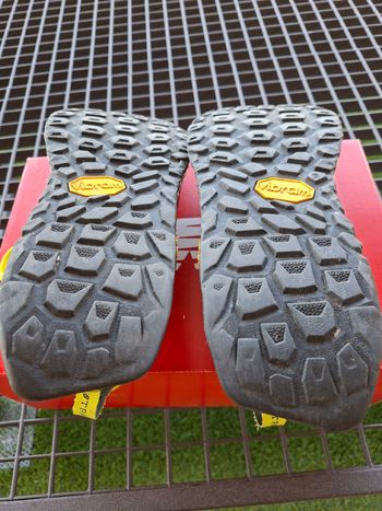 Used New Balance Hierro bike — image 5 of 5