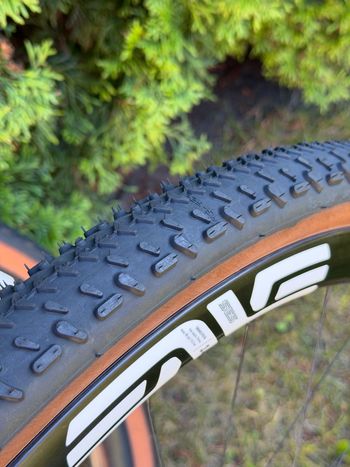 Used Enve SES 3.4 Wheelset bike — image 4 of 6