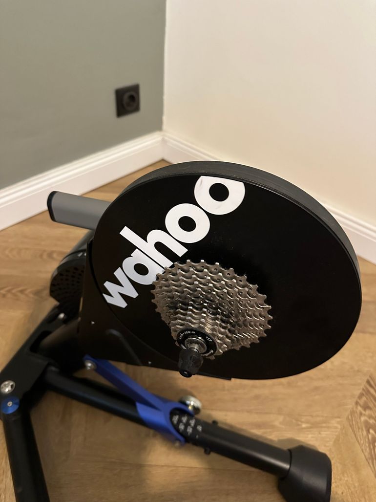 Used Wahoo KICKR V6 Smart Trainer 2022 bike — image 2 of 7