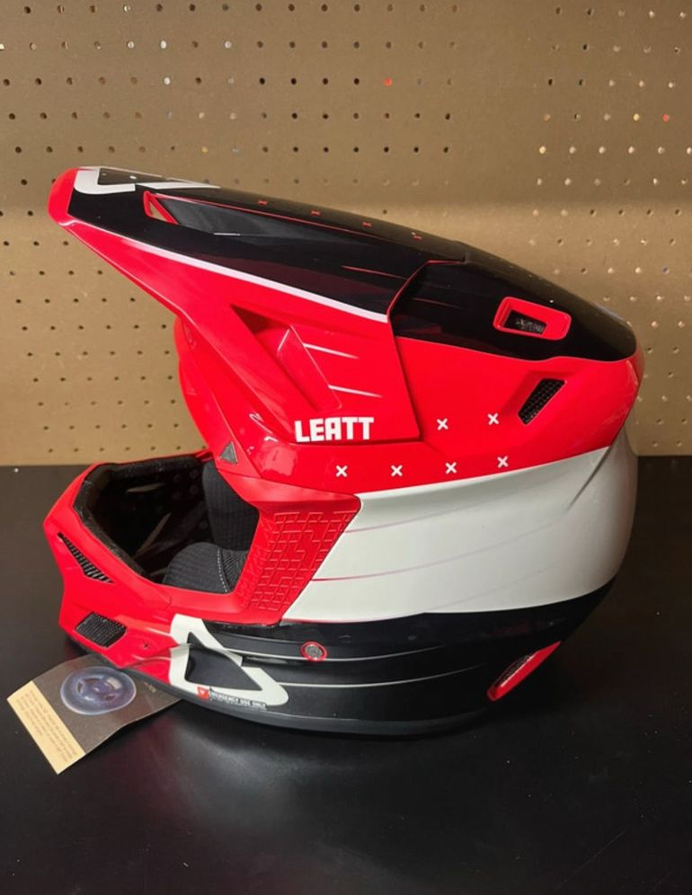 Brugt LEATT Gravity 8.0 V23 Fire XL Helmet 2025 bike — billede 5 af 10