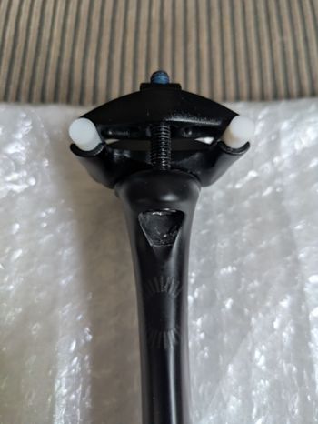 Used Cannondale SuperSix EVO4 C1 40 Aero Carbon Seatpost 330mm 0mm Setback 2024 bike — image 11 of 12