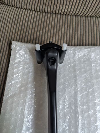 Used Cannondale SuperSix EVO4 C1 40 Aero Carbon Seatpost 330mm 0mm Setback 2024 bike — image 6 of 12