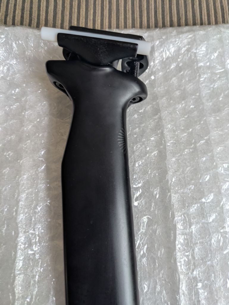 Used Cannondale SuperSix EVO4 C1 40 Aero Carbon Seatpost 330mm 0mm Setback 2024 bike — image 8 of 12