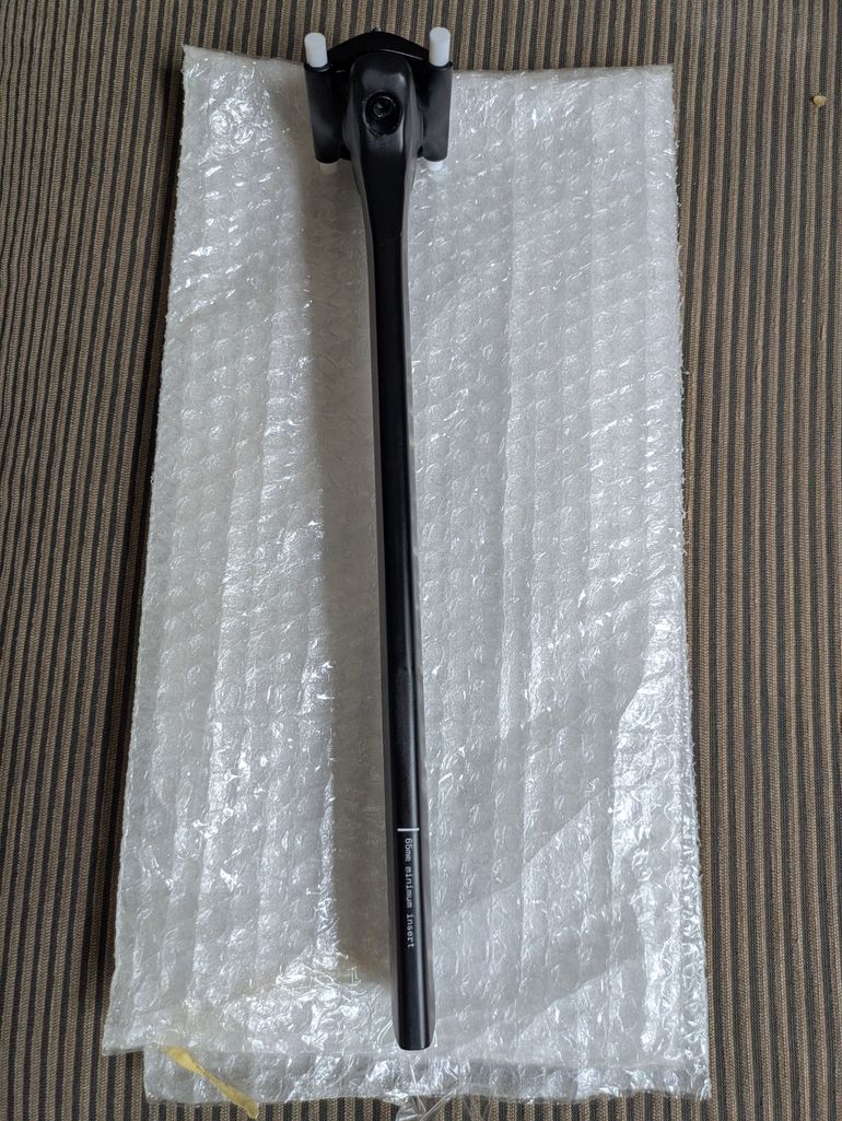 Used Cannondale SuperSix EVO4 C1 40 Aero Carbon Seatpost 330mm 0mm Setback 2024 bike — image 4 of 12
