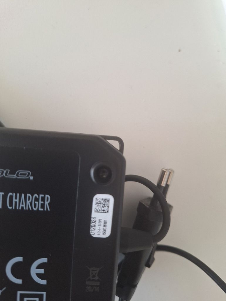 Käytetty Campagnolo EPS V3/V4 Power Unit Charger bike — kuva 3 / 3