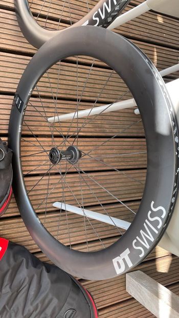 Used Dt Swiss ARC 1600 DB 62 bike — image 7 of 8