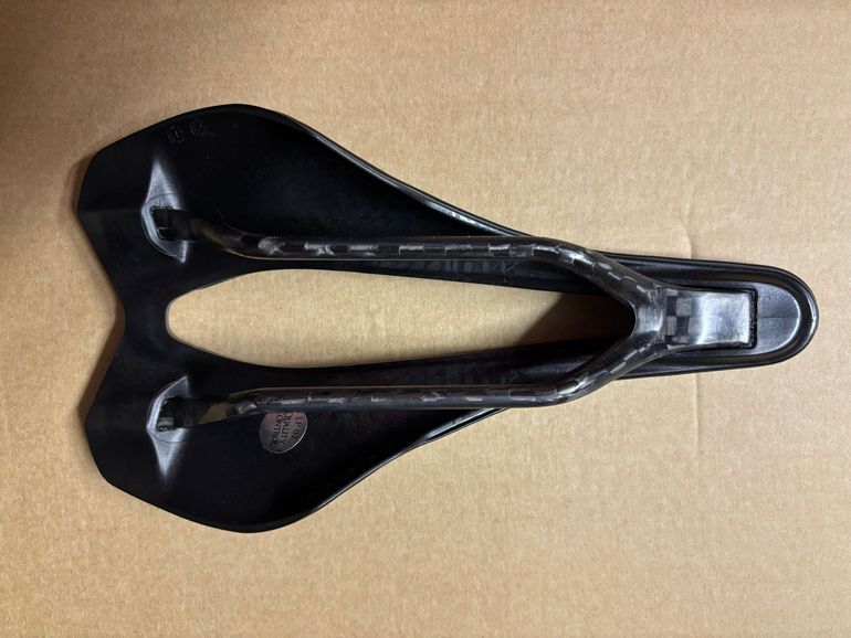 Used Selle Italia SLR Carbon superflow 2026 bike — image 2 of 4