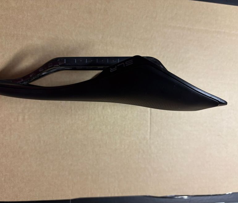 Used Selle Italia SLR Carbon superflow 2026 bike — image 3 of 4