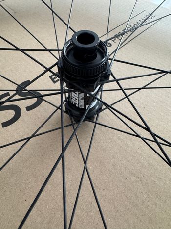 Used Dt Swiss R460DB 350 Straightpull Laufradsatz bike — image 3 of 5