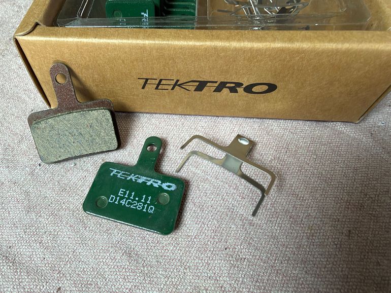 Used Tektro E11.11 2-Piston Organic Green bike — image 1 of 3