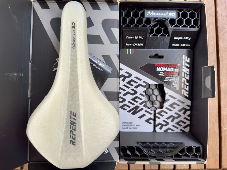 Použité Selle Repente NOMAD 3D White 142 mm 2026 bike — obrázek 1 z 8