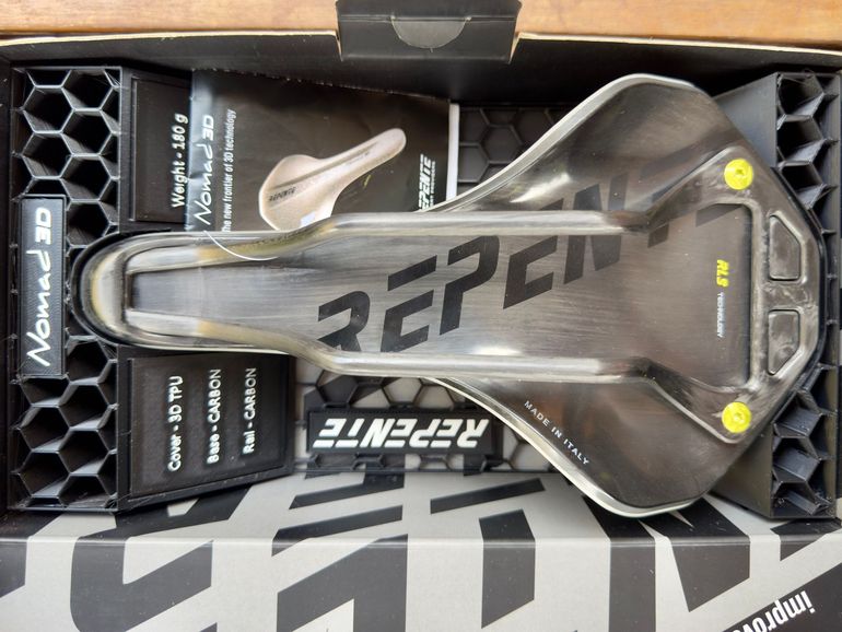 Použité Selle Repente NOMAD 3D White 142 mm 2026 bike — obrázek 2 z 8