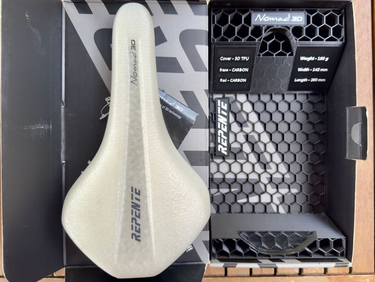 Použité Selle Repente NOMAD 3D White 142 mm 2026 bike — obrázek 7 z 8
