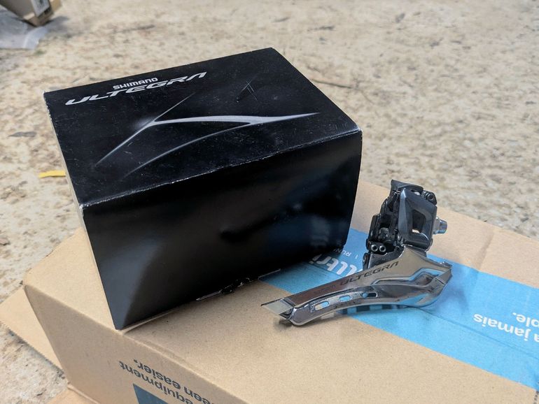 Used Shimano Ultegra FD-R8000 bike — image 1 of 2