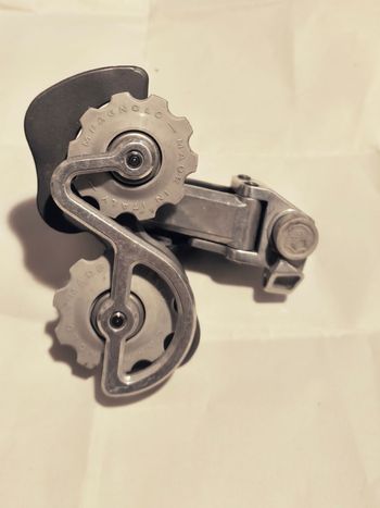 Used Campagnolo 990 Graphite Rear Derailleur bike — image 3 of 3