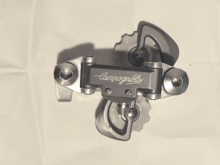 Used Campagnolo 990 Graphite Rear Derailleur bike — image 1 of 3