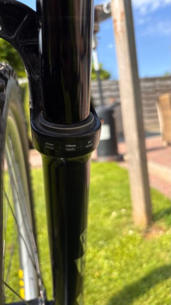 Brugt RockShox Lyric Ultimate bike — billede 7 af 8