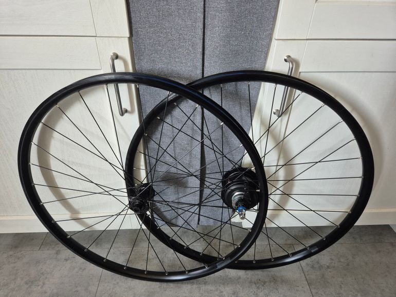 Used Shimano Nexus 8 Hub Gear Wheelset bike — image 1 of 5