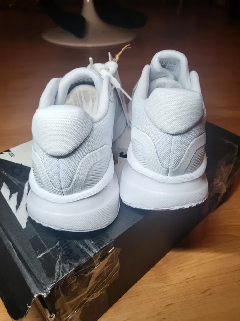 Used Adidas Runfalcon 5 bike — image 3 of 6