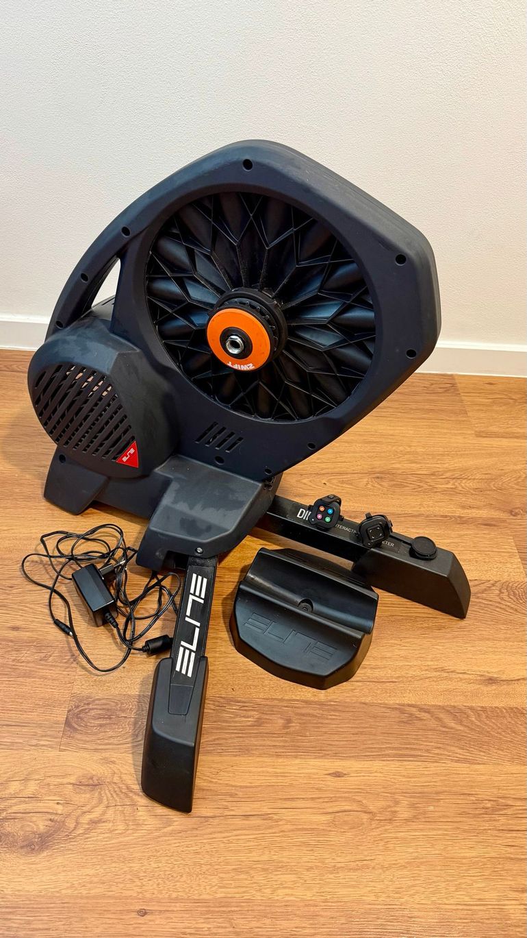Použité Elite Direto+ Smart Trainer bike — obrázek 1 z 4