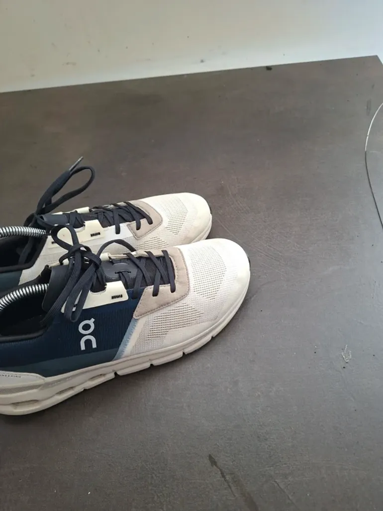 Used On Running Cloud 42 bike — image 9 of 15