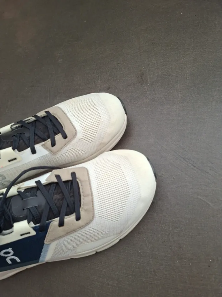Used On Running Cloud 42 bike — image 13 of 15