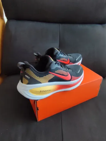 Gebrauchtes Nike Vomero 18 bike — Bild 2 von 3