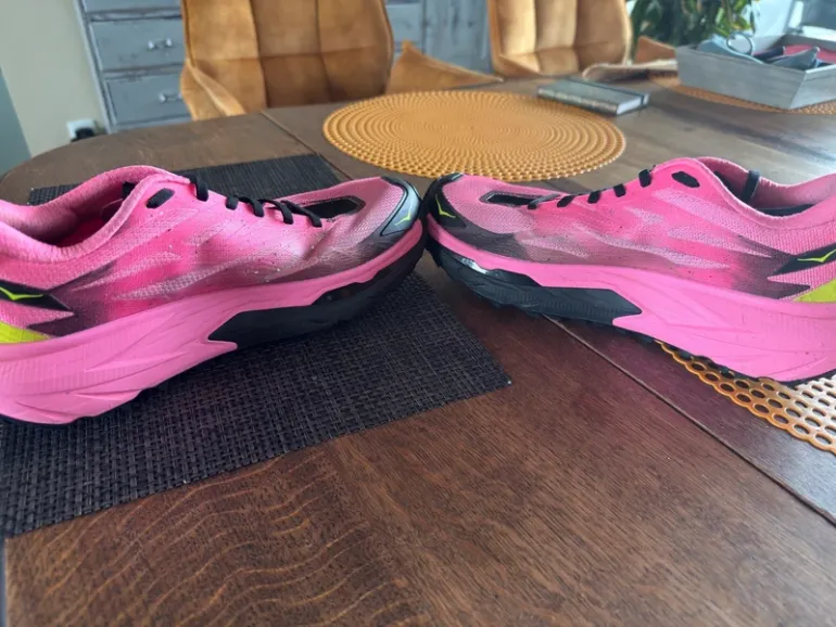 Used Hoka Mafate 5 bike — image 3 of 7