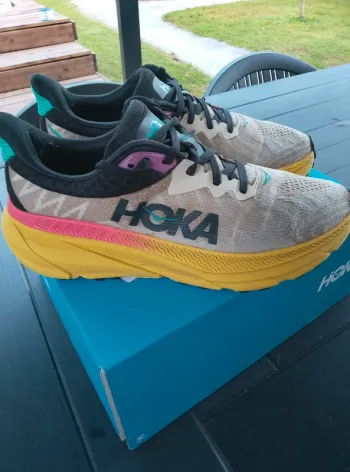 Used Hoka Challenger 7 bike