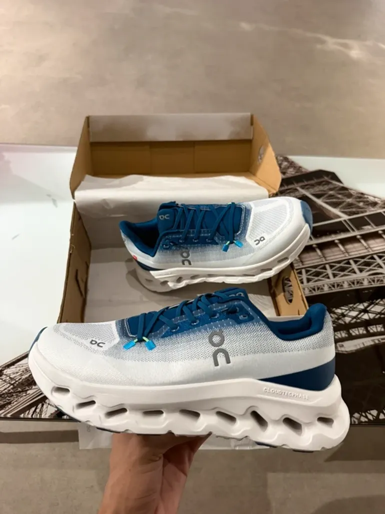 Used On Running Shoes Size 41 bike — image 1 of 8