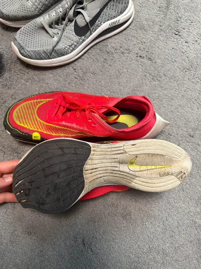 Used Ideal Vaporfly Next% bike — image 3 of 5