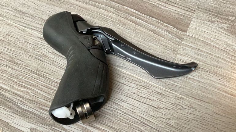 Shimano GRX RX820 Left Brake Lever NEW 2026 bike d'occasion — image 1 sur 3