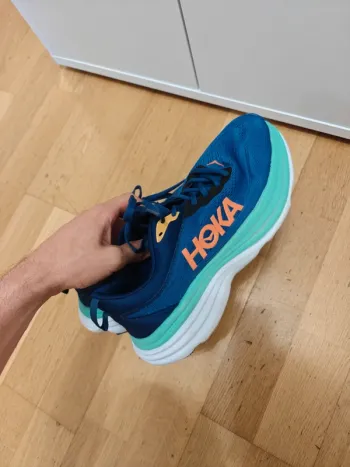 Tweedehands Hoka Bondi 8 bike — afbeelding 2 van 4