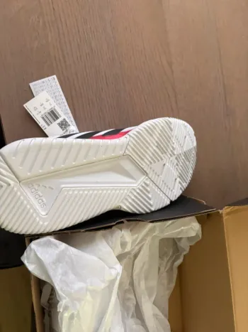 Used Adidas sportschoenen bike — image 2 of 4
